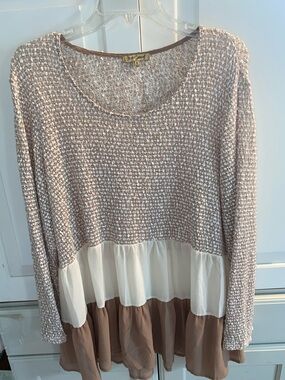 Taupe & Cream Layered Knit Peplum Top